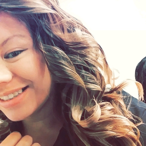 Meet your Posher, Reina - Picture 1 of 1